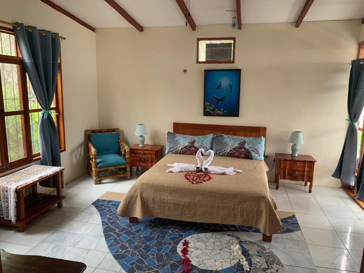 Casa Verde Vacation Garden Home San Cristobal Exterior photo